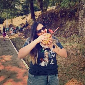 Meet your Posher, Jovana